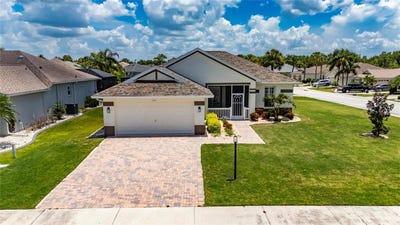 /international/us/1103-villeroy-drive-sun-city-center-fl-110101112975/
