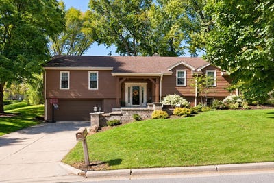 /international/us/1057-n-123rd-st-wauwatosa-wi-110120080973/