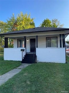/international/us/2421-concord-street-flint-mi-110105982112/