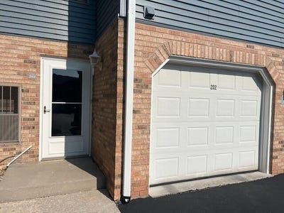 /international/us/1315-n-sunnyslope-dr-mount-pleasant-wi-110106069959/