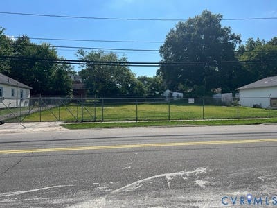 /international/us/224-s-15th-avenue-hopewell-va-110101359783/