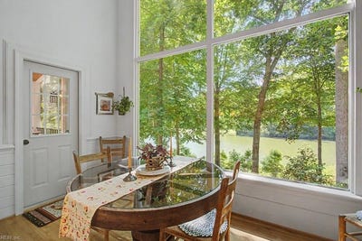 /international/us/19-whittakers-mill-road-williamsburg-va-110108408772/
