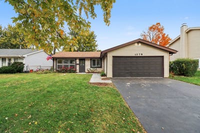 /international/us/1278-appletree-lane-aurora-il-110120862553/