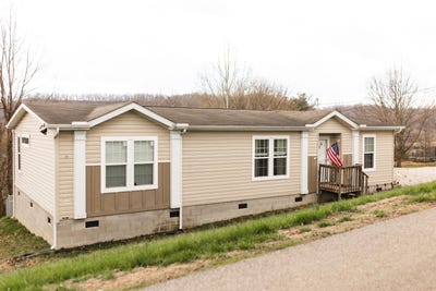 /international/us/1662-3rd-street-milton-wv-110106014542/
