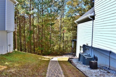 /international/us/3445-anneewakee-falls-parkway-douglasville-ga-110103275176/