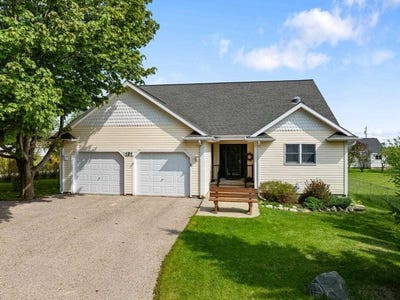 /international/us/181-w-elliott-st-ignace-mi-110101434559/?lang=it