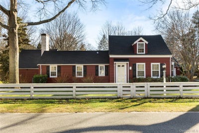 /international/us/3500-pine-neck-road-southold-ny-110105018403/