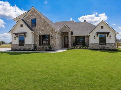 /international/us/6788-ellehue-lane-bryan-tx-110120027016/
