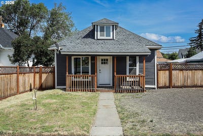 /international/us/417-e-court-st-goldendale-wa-110104820581/