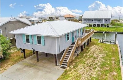 /international/us/2255-mallard-street-dauphin-island-al-110108505435/