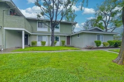 /international/us/2520-wanek-rd-escondido-ca-110108223171/