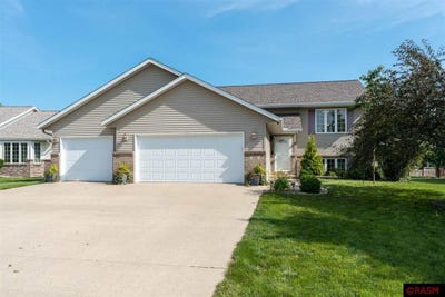 /international/us/108-pebble-creek-drive-mankato-mn-110101192412/?lang=zh-cn