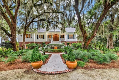 /international/us/541-river-oaks-circle-pawleys-island-sc-110110323613/