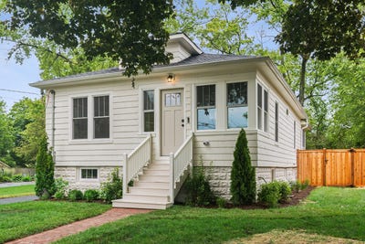 /international/us/209-raymond-avenue-barrington-il-110109000687/