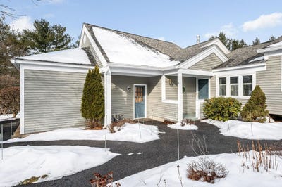 /international/us/4-heather-court-nashua-nh-110104871850/