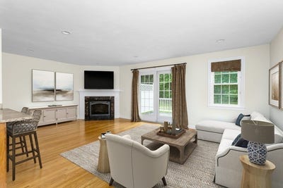 /international/us/49-beaver-street-franklin-ma-110108497268/