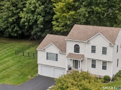 /international/us/314-briarwood-drive-manchester-ct-110120087911/