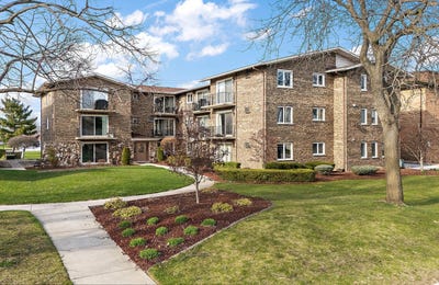 /international/us/8932-w-140th-street-orland-park-il-110105703931/