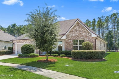 /international/us/94-campfire-cove-freeport-fl-110110381341/
