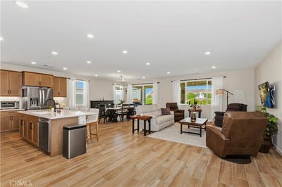 /international/us/1560-foothill-drive-banning-ca-110108981533/