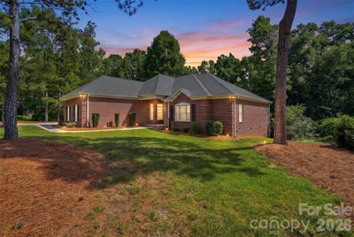 /international/us/3310-millstone-creek-road-lancaster-sc-110109101756/