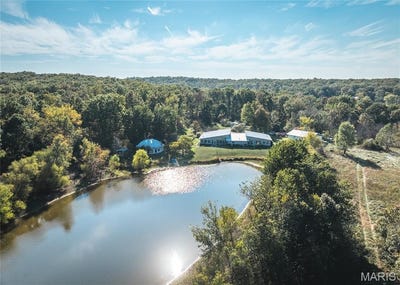 /international/us/98-turkey-ridge-lane-steelville-mo-110103011290/