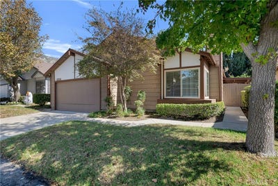 /international/us/13936-olive-grove-lane-sylmar-ca-110120681875/