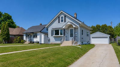 /international/us/2316-main-ave-sheboygan-wi-110108350279/