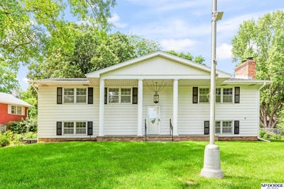/international/us/11510-farnam-street-omaha-ne-110108858663/