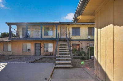 /international/us/657-w-parlier-avenue-reedley-ca-110120454615/