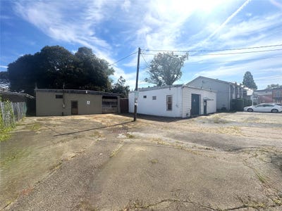 /international/us/711-719-chestnut-street-erie-pa-110120421768/