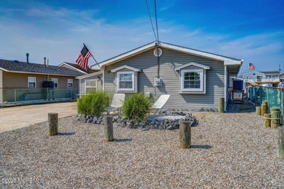 /international/us/28-s-los-angeles-drive-little-egg-harbor-nj-110102023467/