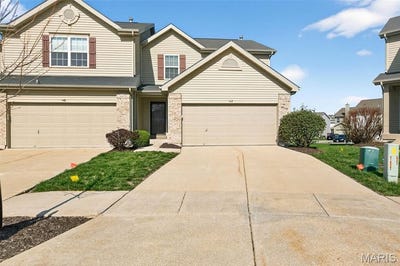 /international/us/542-country-circle-drive-lake-st-louis-mo-110106565651/