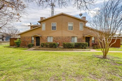 /international/us/5638-cedar-creek-drive-benbrook-tx-110106306403/