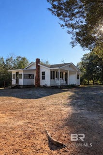 /international/us/10-blessed-way-old-greenville-road-evergreen-al-110104410881/