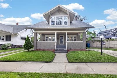 /international/us/810-e-8th-street-flint-mi-110108197077/