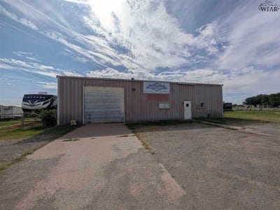 /international/us/935-cropper-road-burkburnett-tx-110101451481/?lang=en