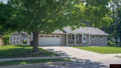/international/us/1419-southridge-road-new-ulm-mn-110100071488/