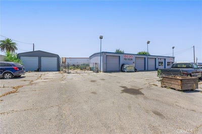 /international/us/1450-w-main-merced-ca-110108446619/