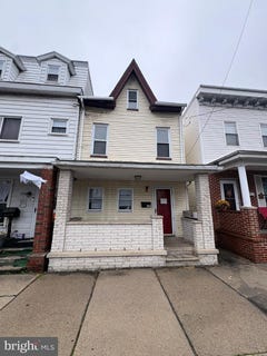 /international/us/128-s-2nd-street-saint-clair-pa-110120684645/