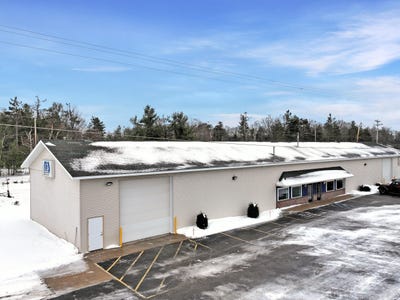 /international/us/756-n-otsego-lake-drive-gaylord-mi-110104240364/