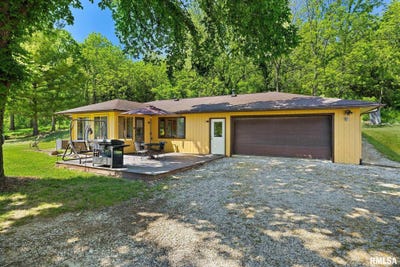 /international/us/750-washburn-road-washburn-il-110108208317/