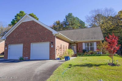 /international/us/320-hiscott-lane-pinehurst-nc-110108914197/