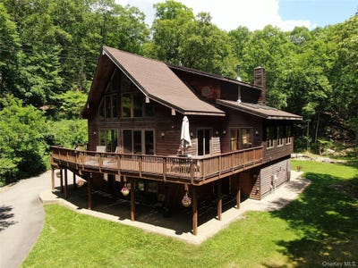 /international/us/82-indian-lake-road-putnam-valley-ny-110108239036/