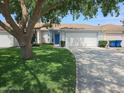 /international/us/12639-enchanted-hollow-drive-jacksonville-fl-110106782172/