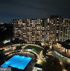 /international/us/5225-unit-1814s-pooks-hill-bethesda-md-110106147153/