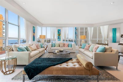 /international/us/25-munoz-rivera-ave-san-juan-pr-110107278437/
