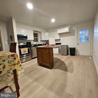 /international/us/325-hillcrest-drive-new-cumberland-pa-110120615414/