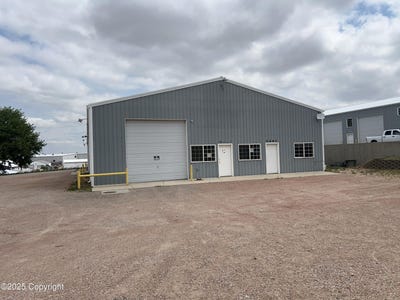 /international/us/5441-swanson-rd-gillette-wy-110108239322/
