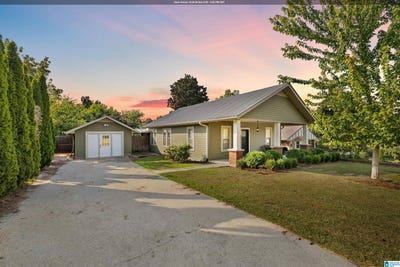 /international/us/506-4th-street-cullman-al-110110300304/